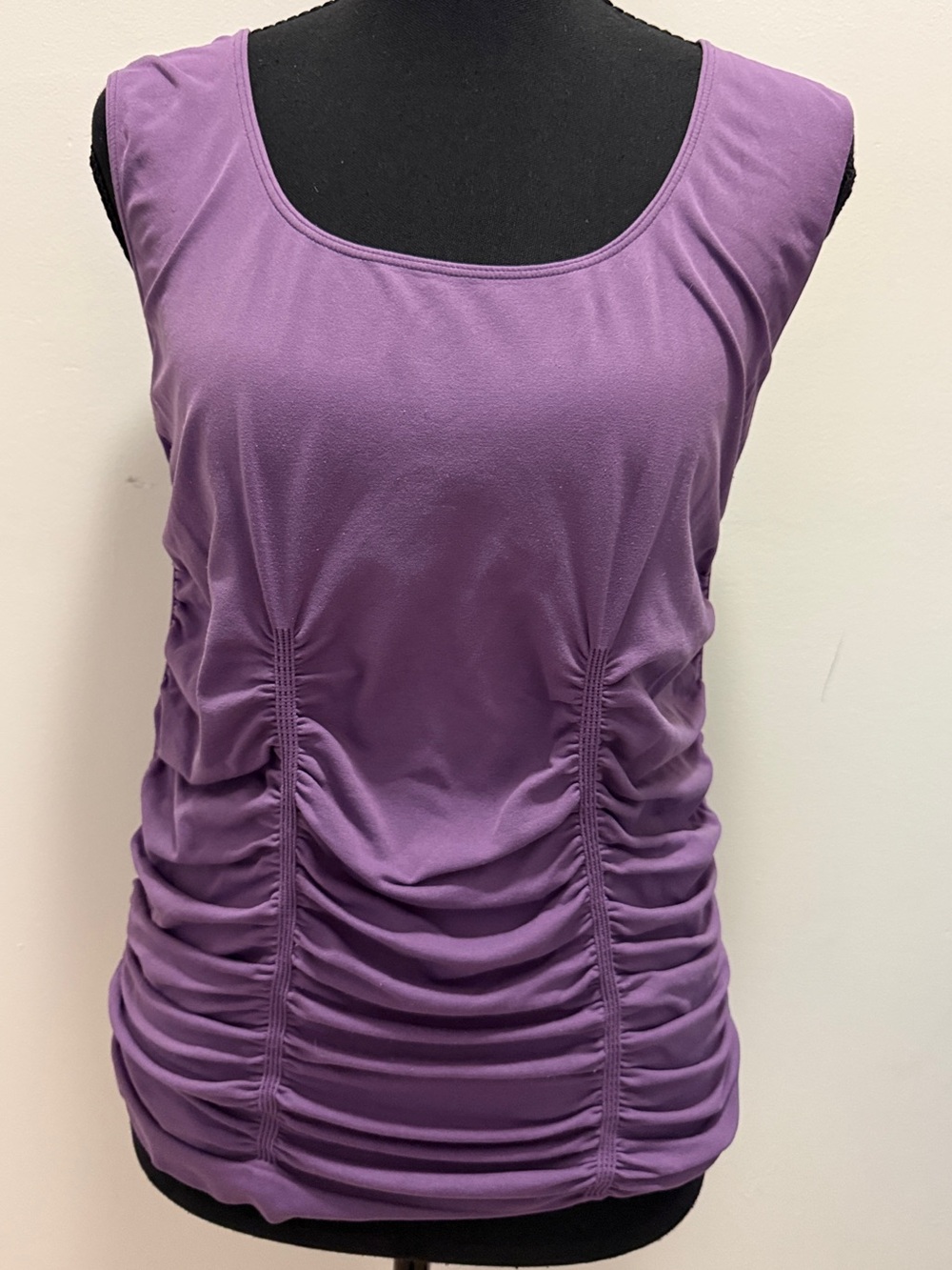 Last Tango Women’s Lavender Ruched Scoop Neck Tank-size L/XL